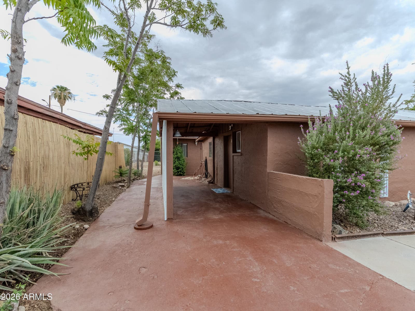 313 W Palma Street, Superior, AZ 85173 — photo 4 of 33