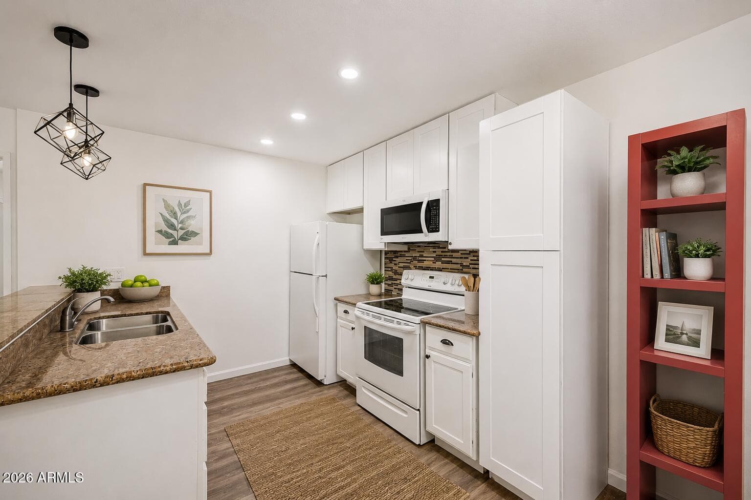 5525 E THOMAS Road R13, Phoenix, AZ 85018