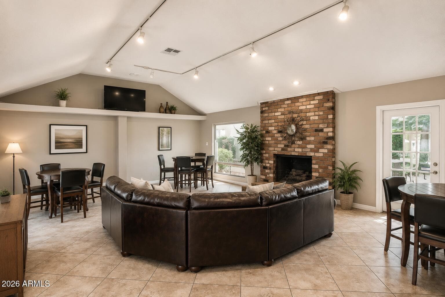 5525 E THOMAS Road R13, Phoenix, AZ 85018 — photo 17 of 21