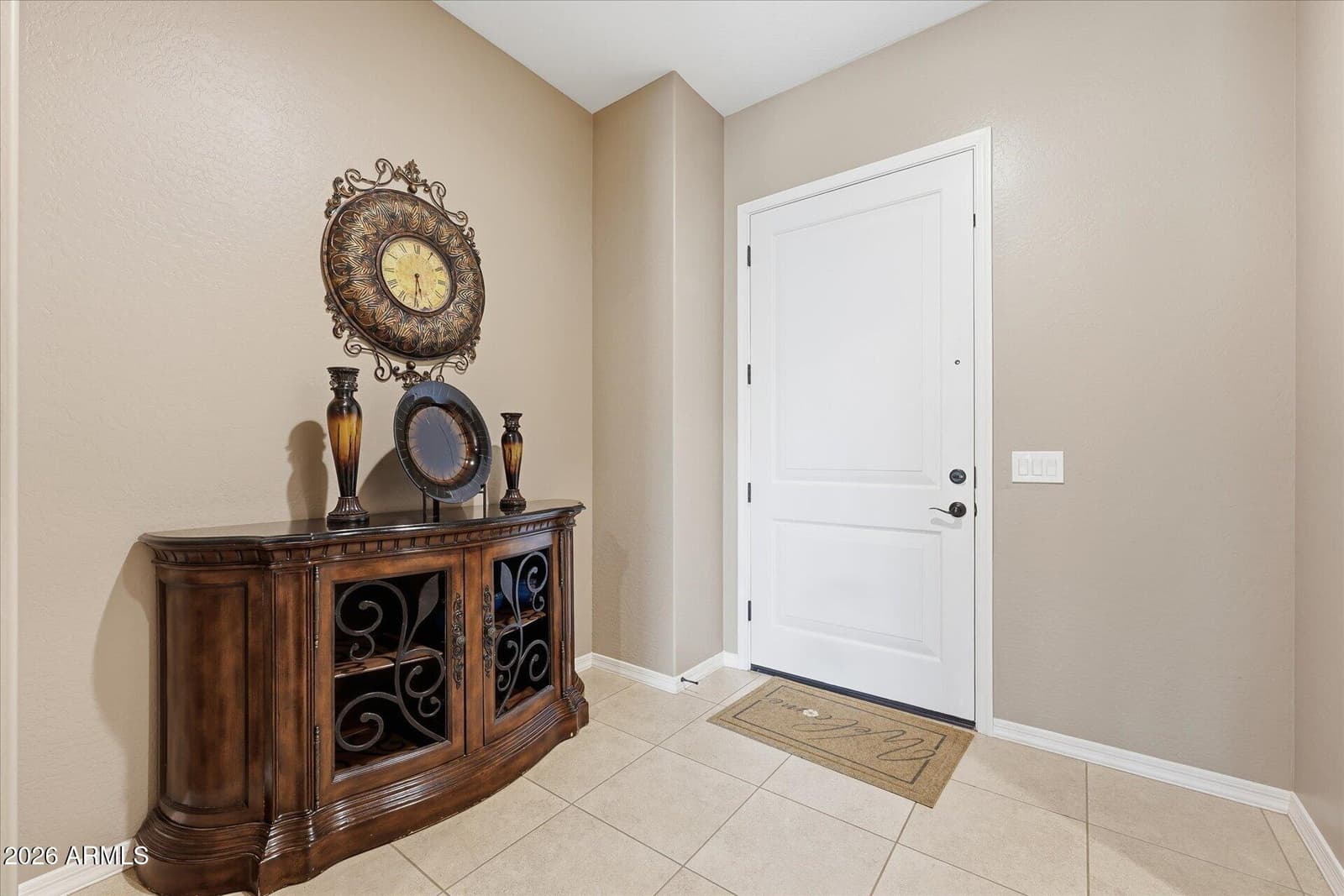 129 W WHITE OAK Avenue, Queen Creek, AZ 85140 — photo 4 of 61
