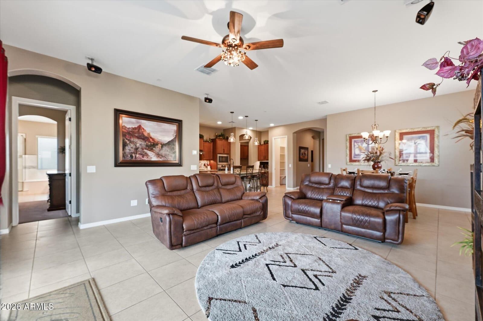 129 W WHITE OAK Avenue, Queen Creek, AZ 85140 — photo 8 of 61