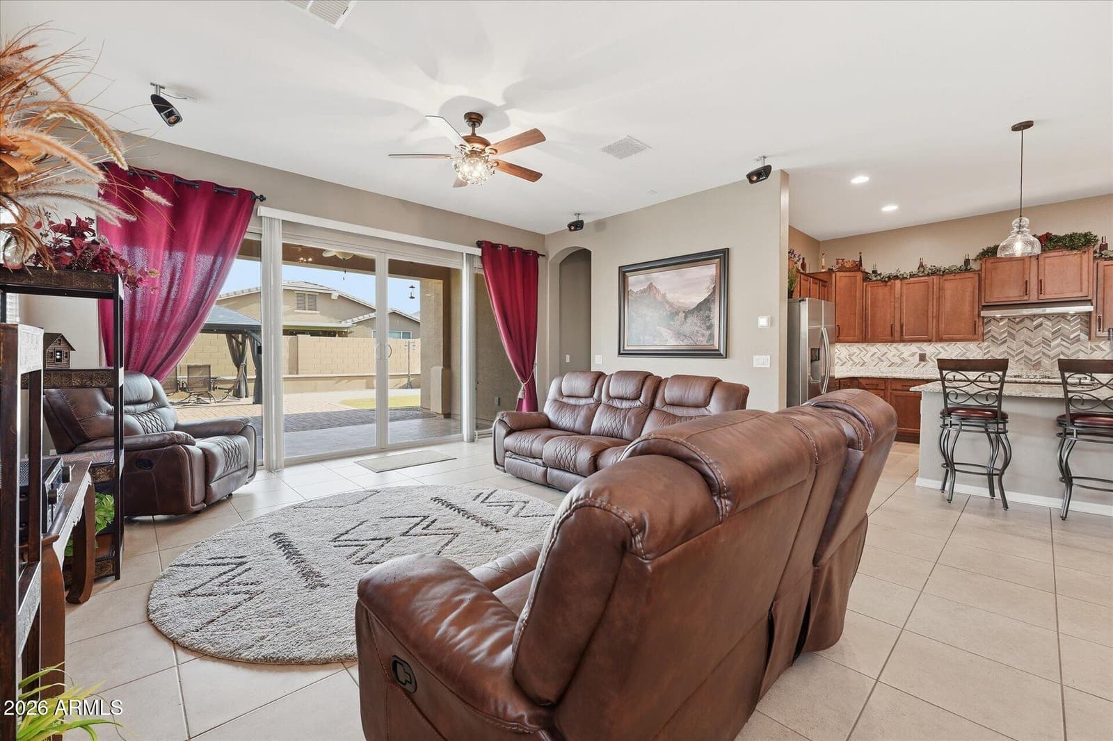 129 W WHITE OAK Avenue, Queen Creek, AZ 85140 — photo 9 of 61