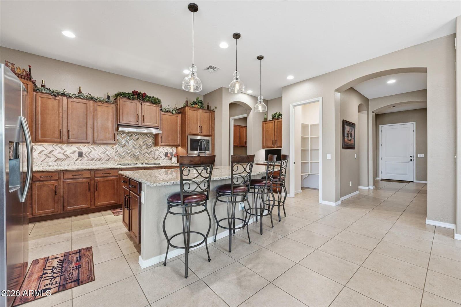 129 W WHITE OAK Avenue, Queen Creek, AZ 85140 — photo 12 of 61