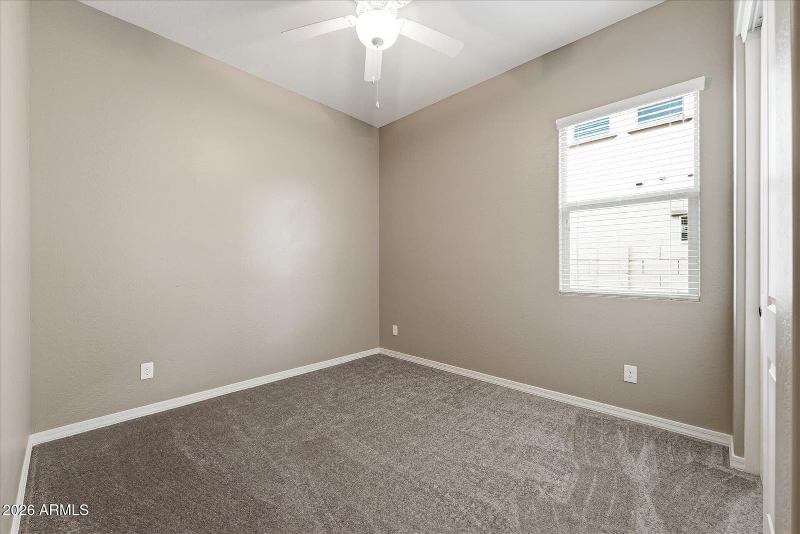 129 W WHITE OAK Avenue, Queen Creek, AZ 85140 — photo 24 of 61