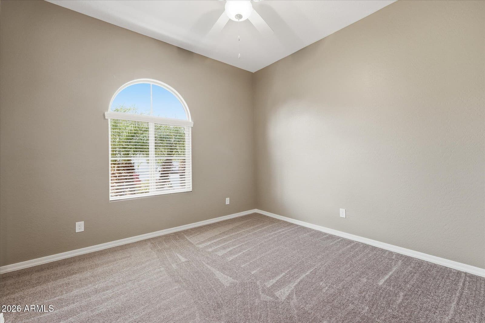 129 W WHITE OAK Avenue, Queen Creek, AZ 85140 — photo 27 of 61