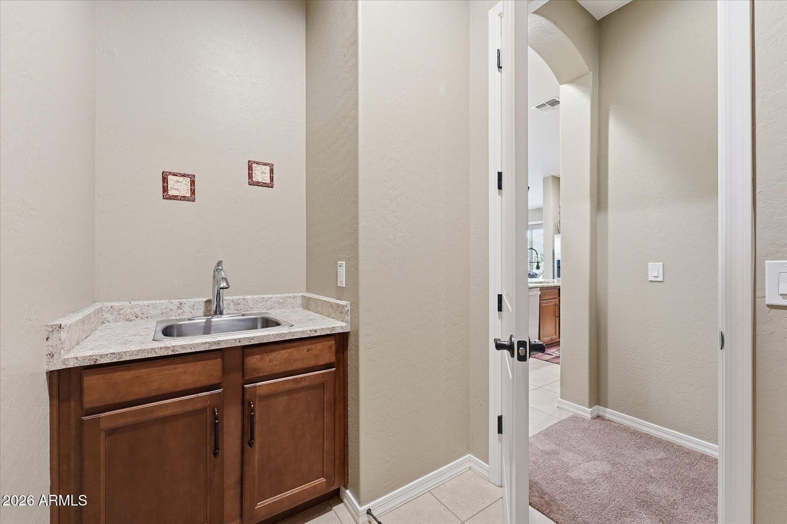 129 W WHITE OAK Avenue, Queen Creek, AZ 85140 — photo 33 of 61