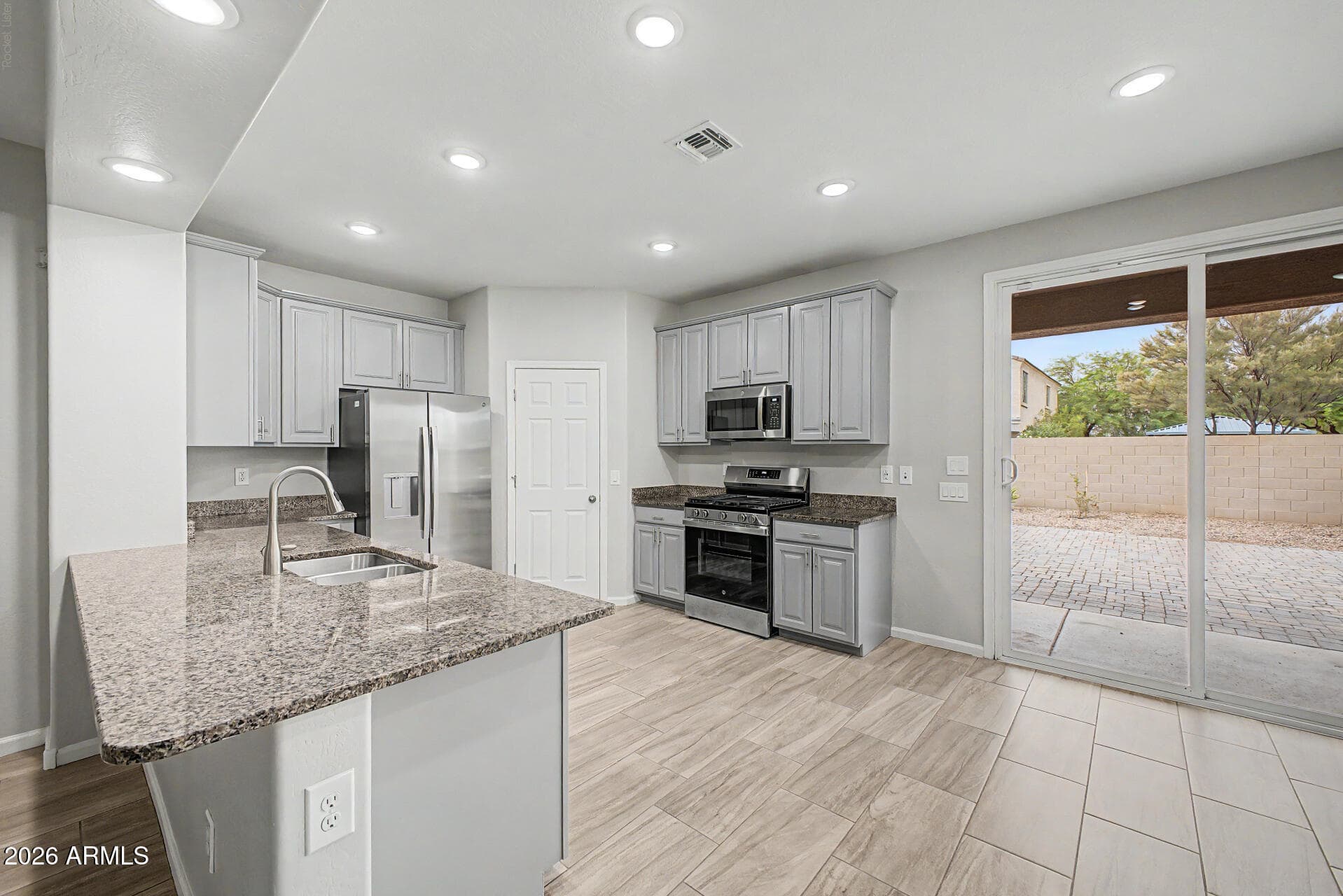 13027 W LAMAR Road, Glendale, AZ 85307 — photo 14 of 47