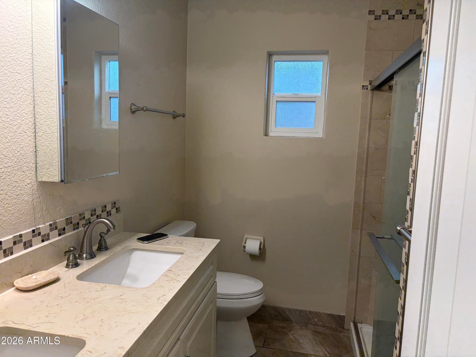 2854 N GREENFIELD Road, Phoenix, AZ 85006 — photo 7 of 13