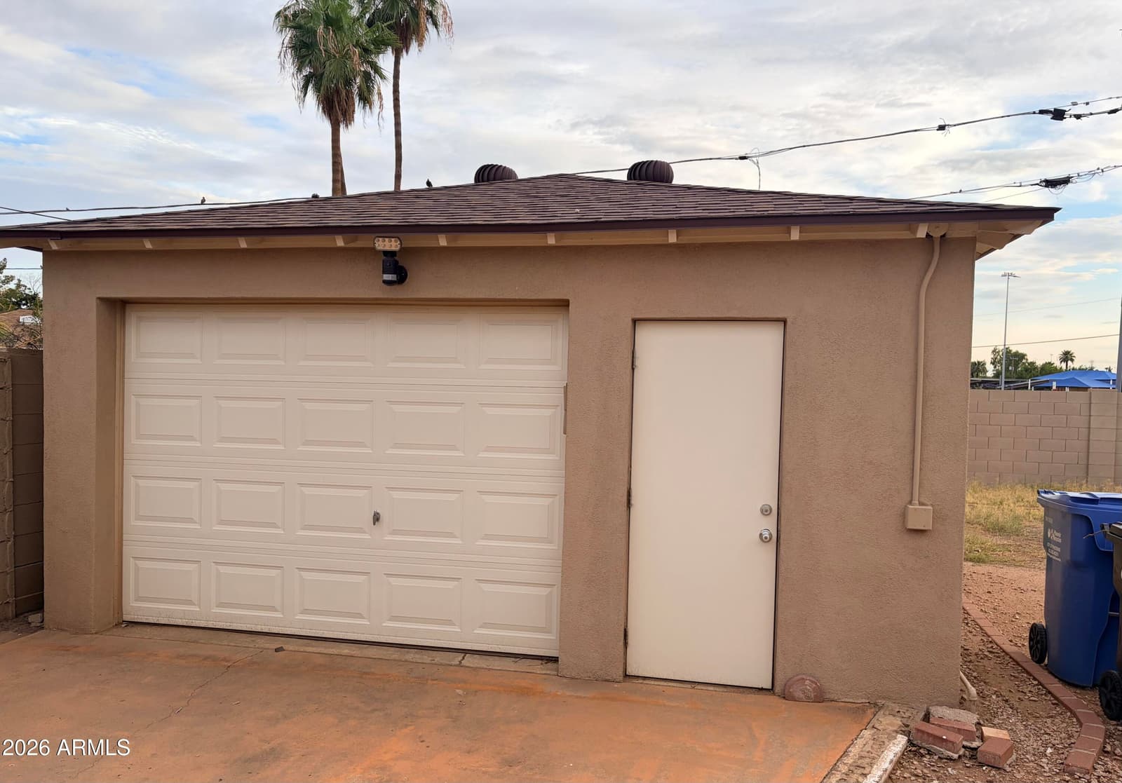 2854 N GREENFIELD Road, Phoenix, AZ 85006 — photo 10 of 13