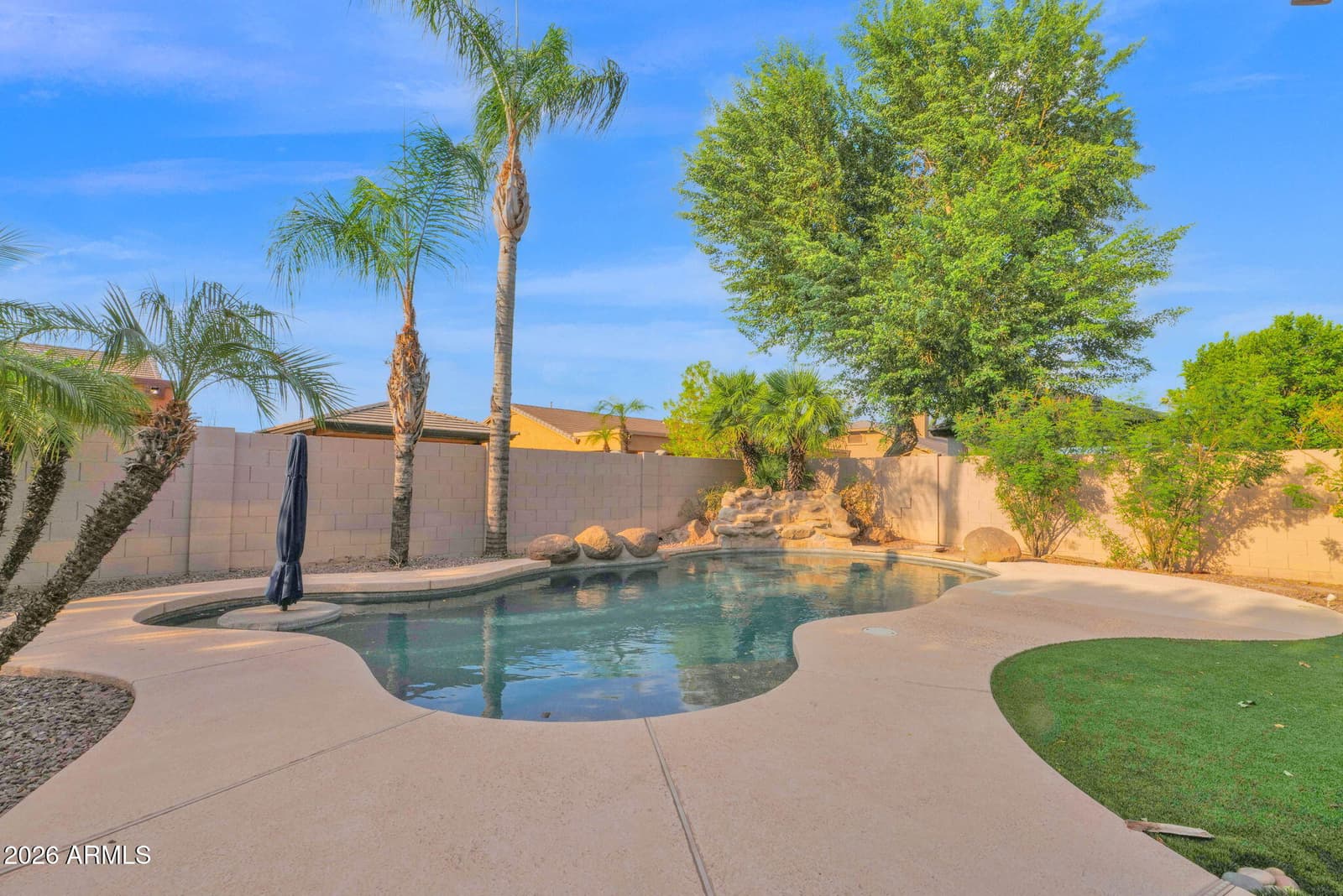 1122 E LONGHORN Place, Chandler, AZ 85286 — photo 33 of 38