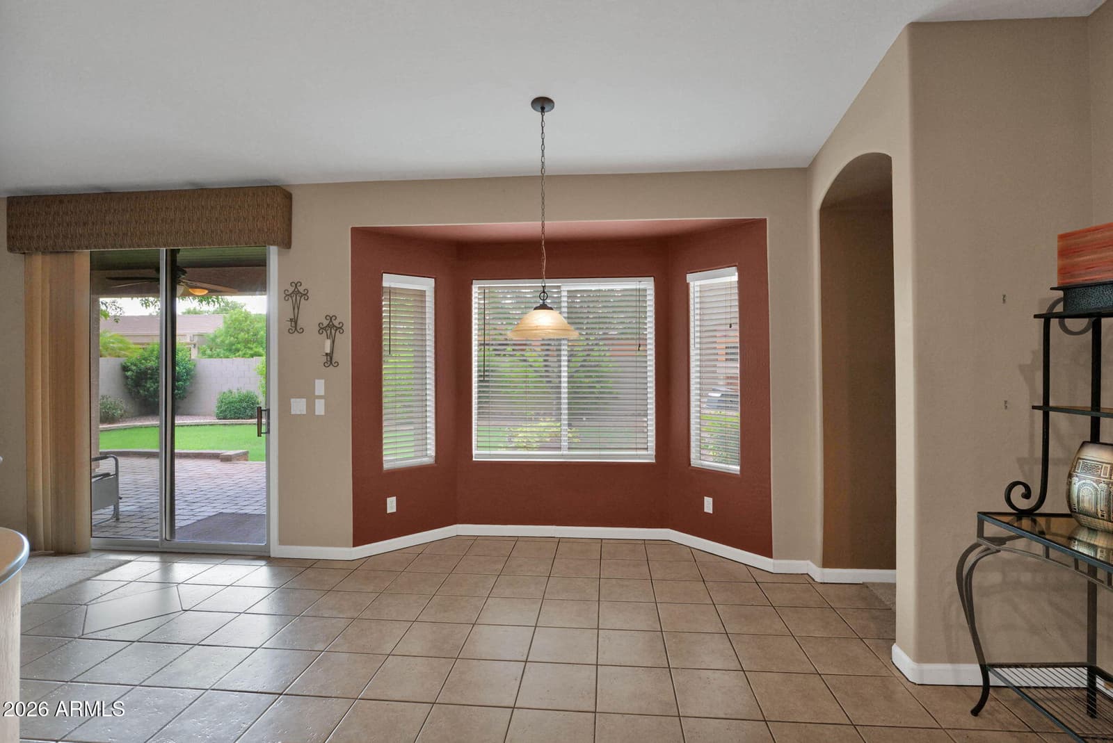 1122 E LONGHORN Place, Chandler, AZ 85286 — photo 11 of 38