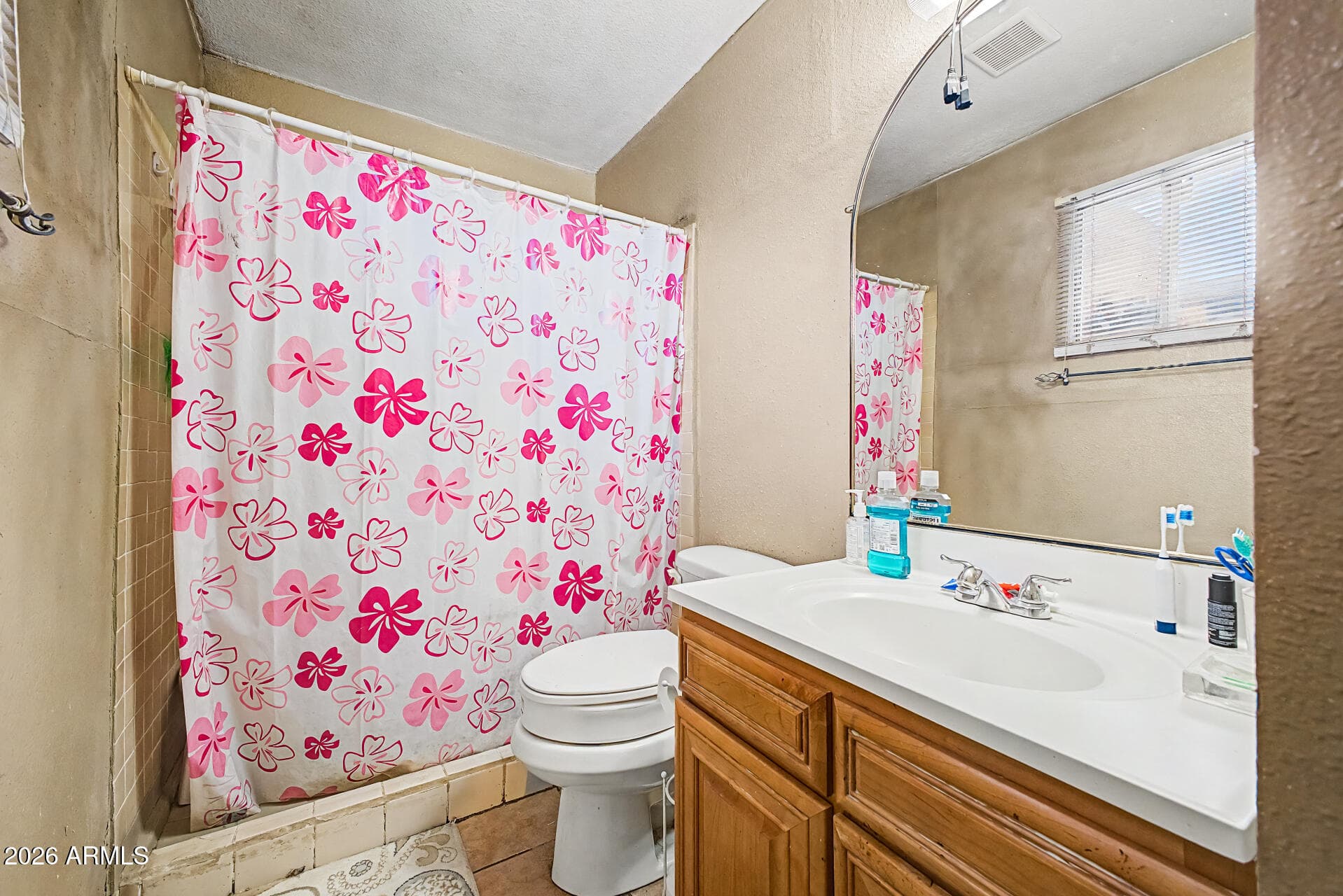 5234 S 44TH Place, Phoenix, AZ 85040 — photo 14 of 31