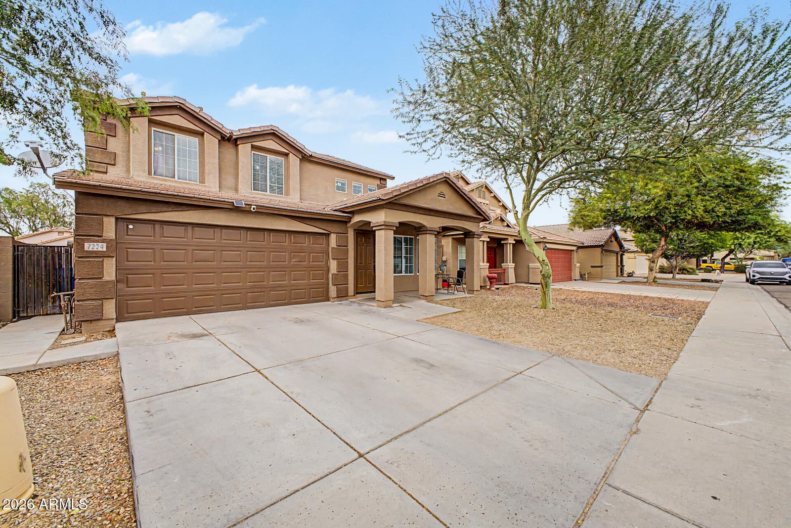 7224 W PIONEER Street, Phoenix, AZ 85043 — photo 3 of 37