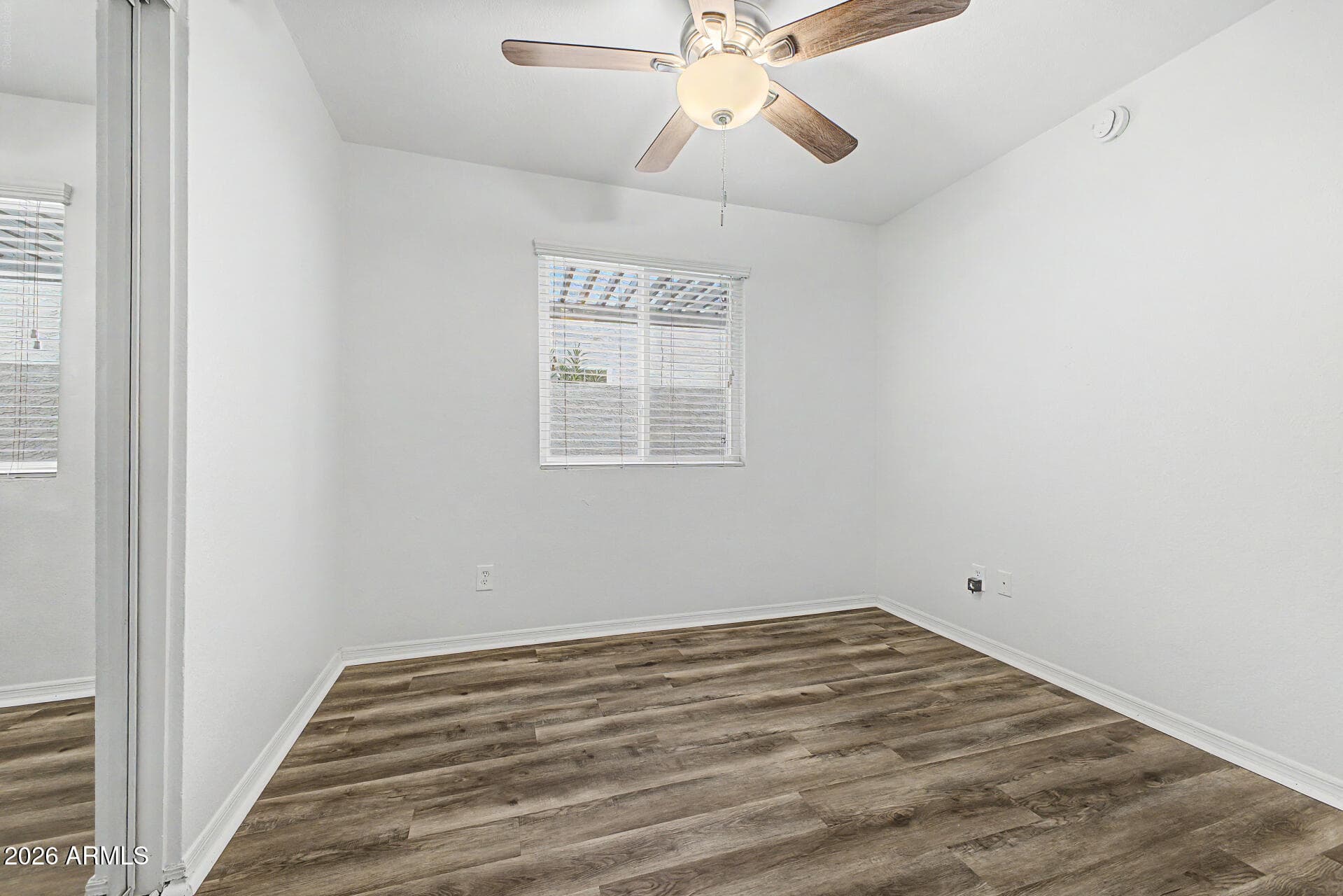 924 E ESCUDA Drive, Phoenix, AZ 85024 — photo 20 of 37