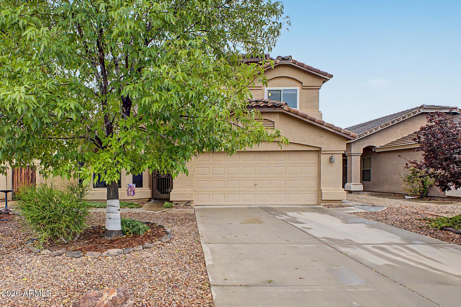 1071 S HONEYSUCKLE Lane, Gilbert, AZ 85296 — photo 1 of 37