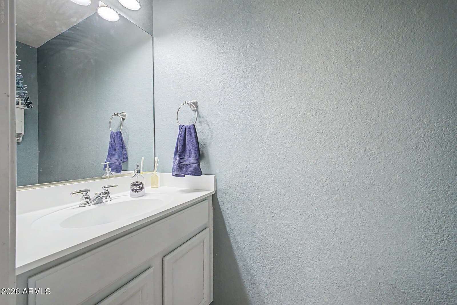 1071 S HONEYSUCKLE Lane, Gilbert, AZ 85296 — photo 15 of 37