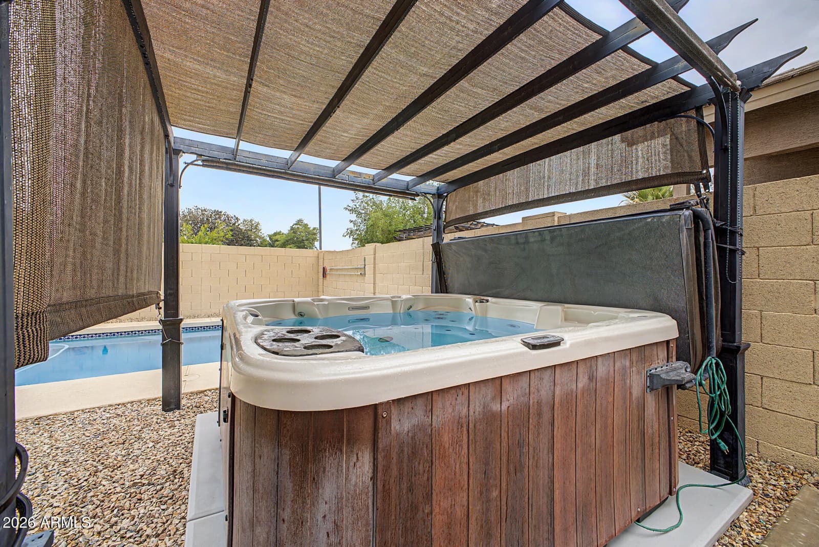 1071 S HONEYSUCKLE Lane, Gilbert, AZ 85296 — photo 3 of 37