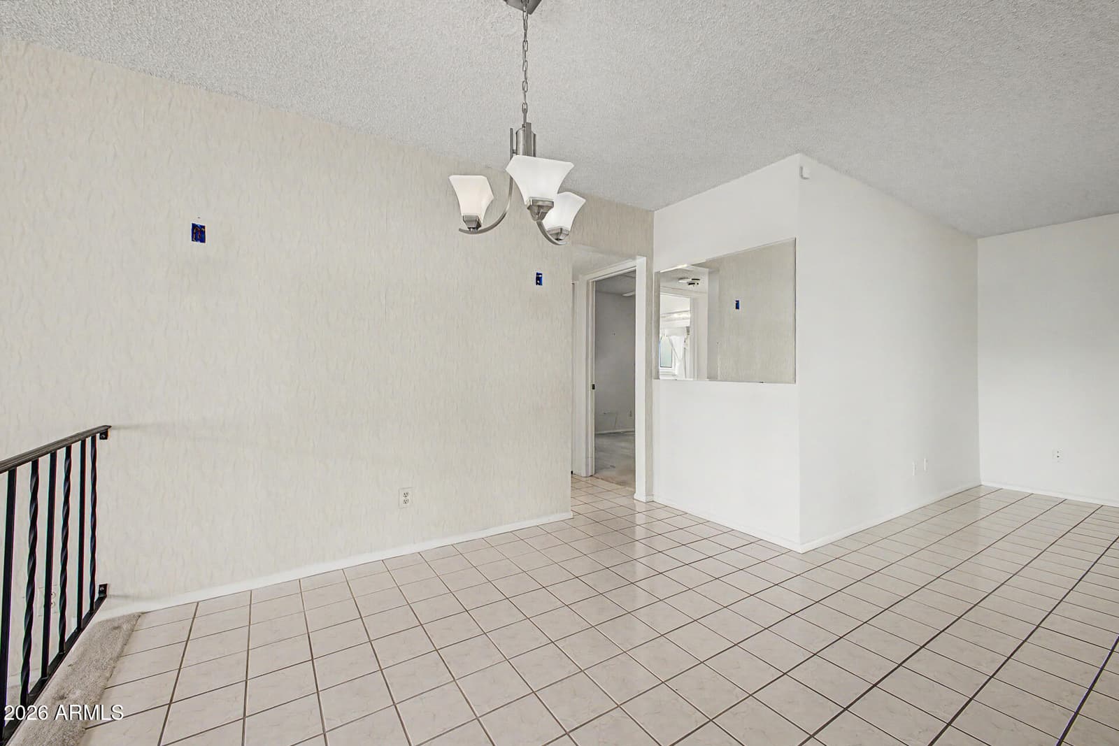 2801 E NORTH Lane, Phoenix, AZ 85028 — photo 10 of 31