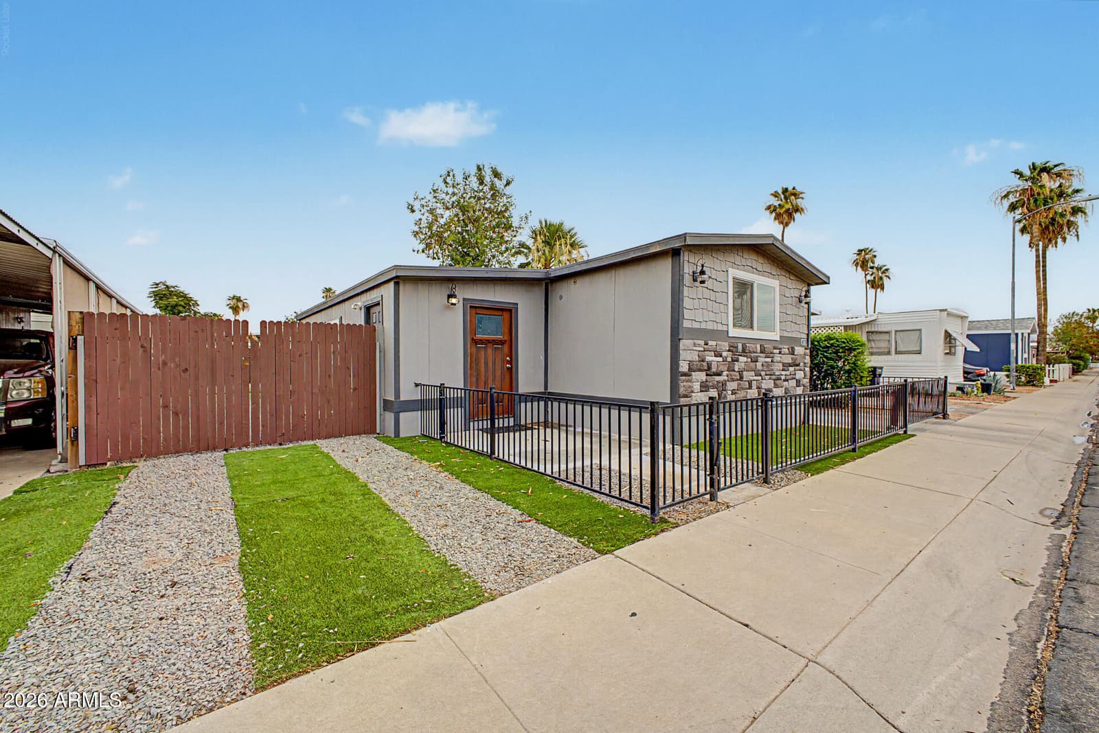 15601 N 19TH Avenue 36, Phoenix, AZ 85023 — photo 5 of 31