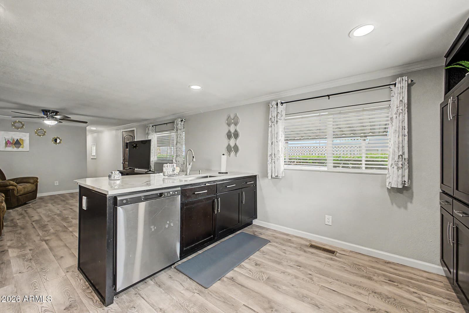 15601 N 19TH Avenue 36, Phoenix, AZ 85023 — photo 13 of 31
