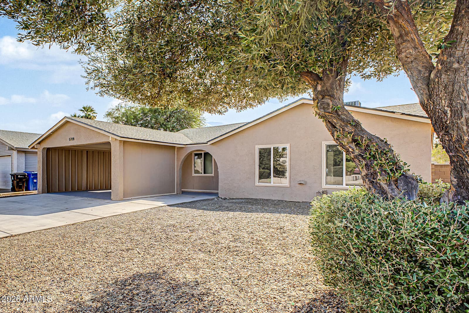 5708 N 42nd Lane, Phoenix, AZ 85019 — photo 3 of 24