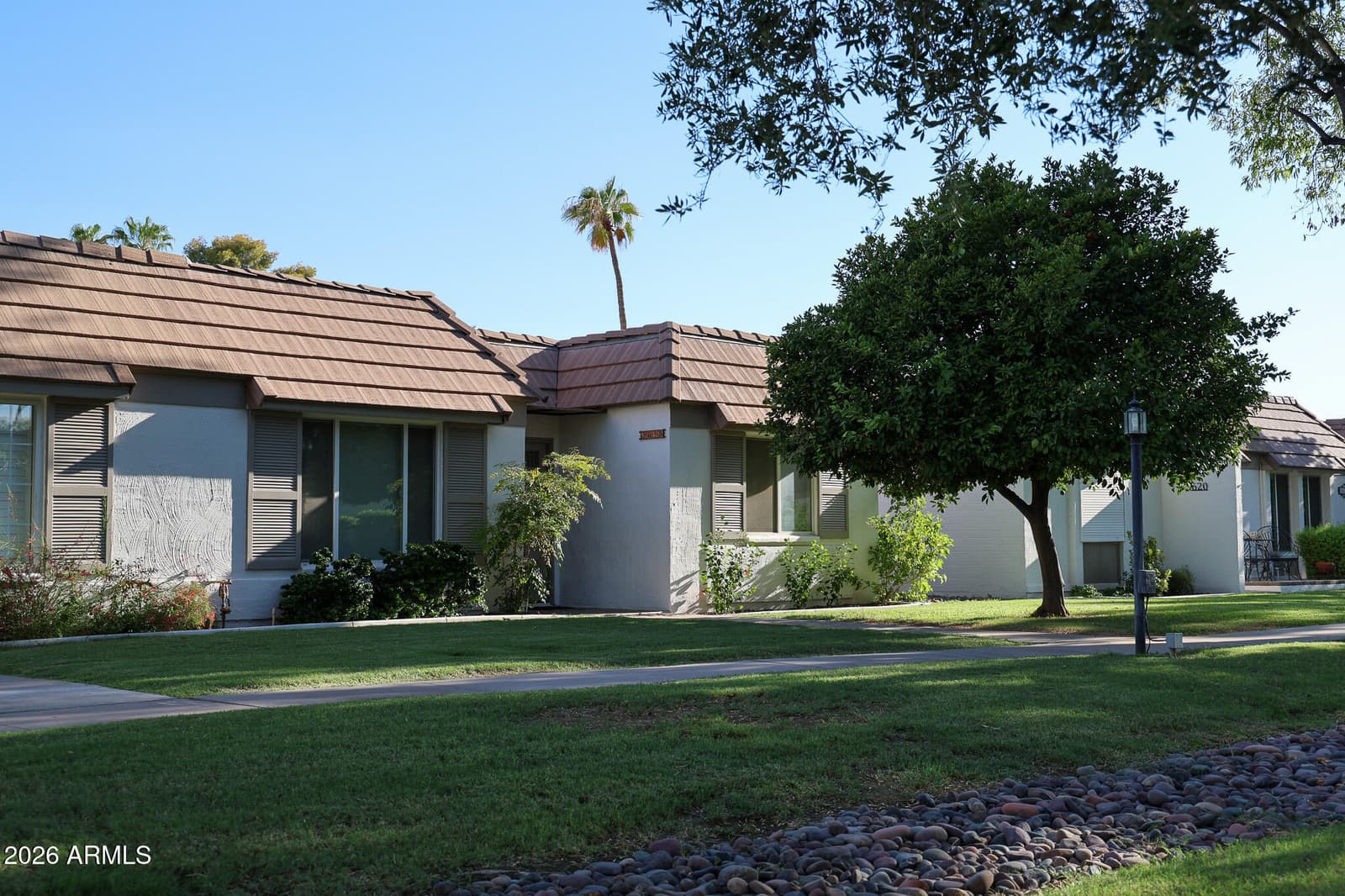 5618 N 12TH Street, Phoenix, AZ 85014 — photo 3 of 31