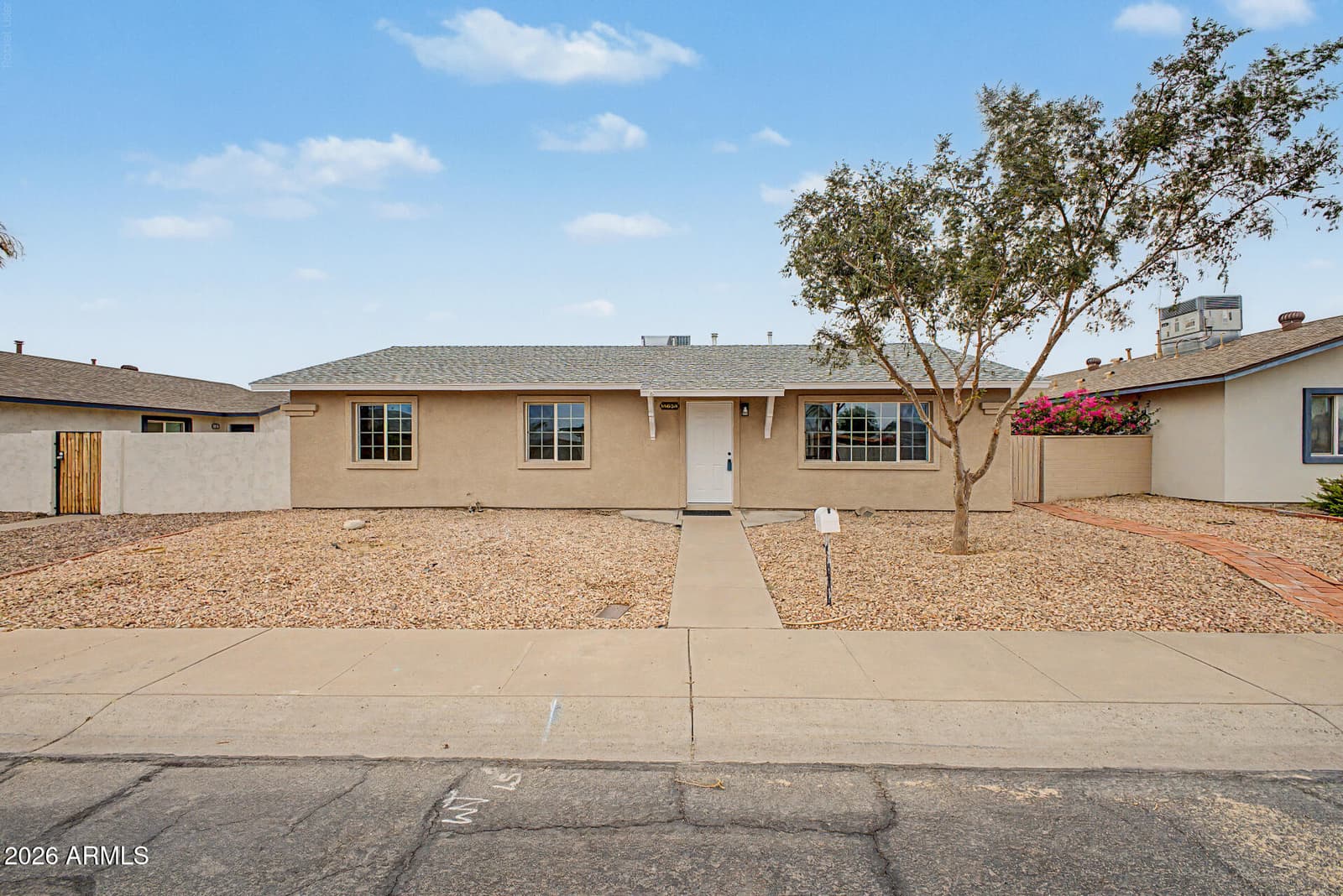 14654 N 54TH Avenue, Glendale, AZ 85306 — photo 1 of 33