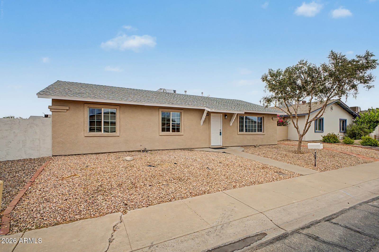 14654 N 54TH Avenue, Glendale, AZ 85306 — photo 5 of 33