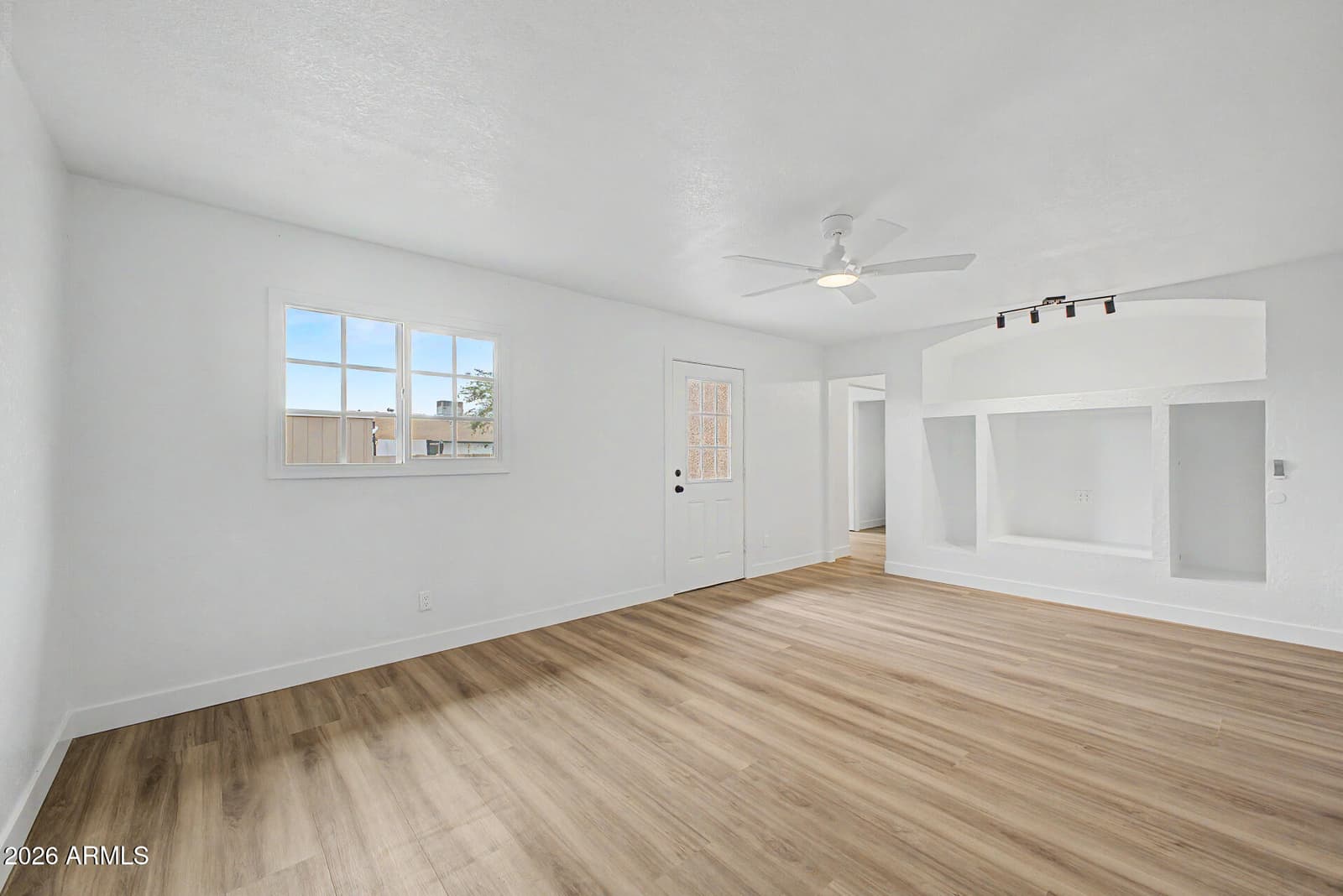14654 N 54TH Avenue, Glendale, AZ 85306 — photo 17 of 33