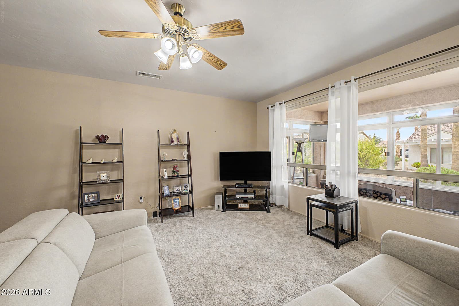 15940 W ZINNIA Court, Surprise, AZ 85374 — photo 6 of 38