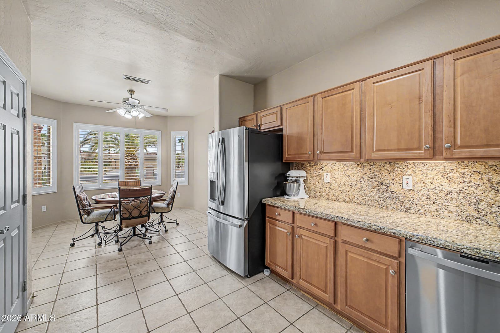 15940 W ZINNIA Court, Surprise, AZ 85374 — photo 12 of 38