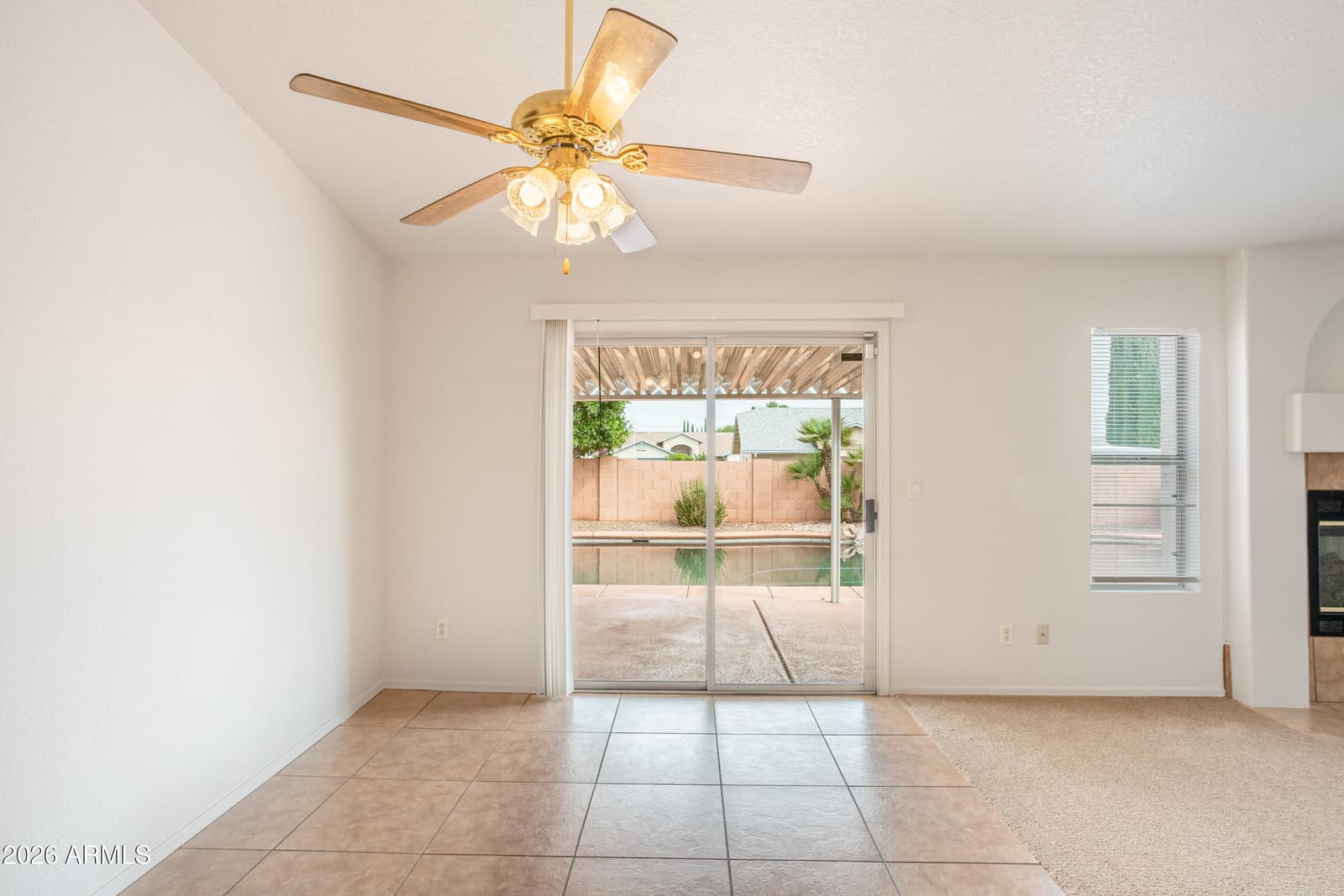 3085 RAVEN Drive, Sierra Vista, AZ 85650 — photo 10 of 40