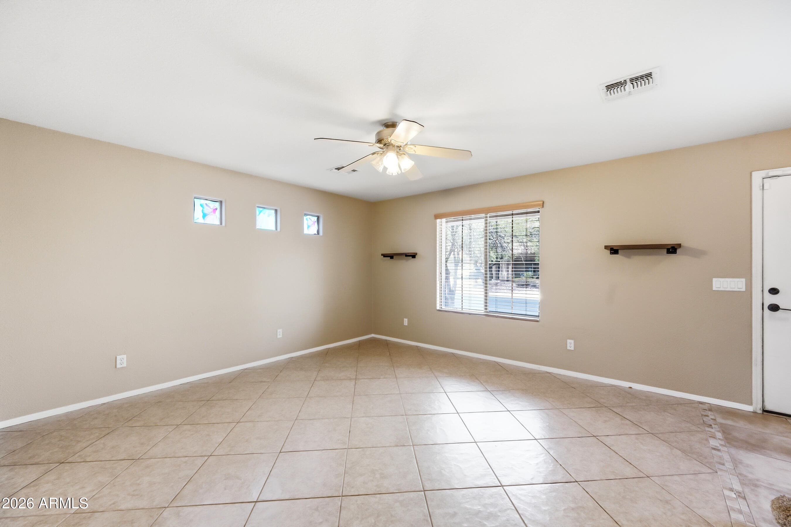 17475 W VENTURA Street, Surprise, AZ 85388 — photo 5 of 29