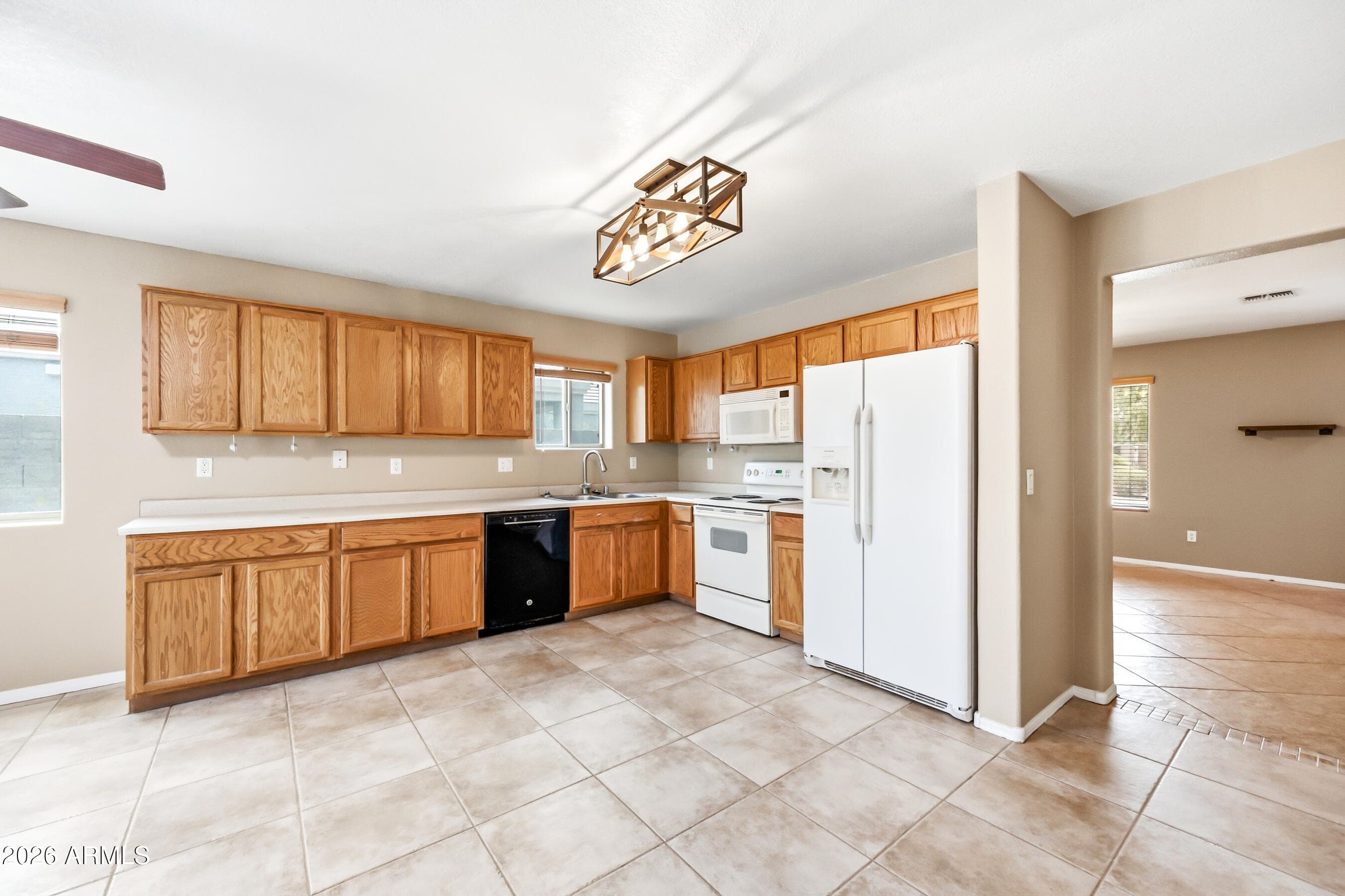 17475 W VENTURA Street, Surprise, AZ 85388 — photo 8 of 29