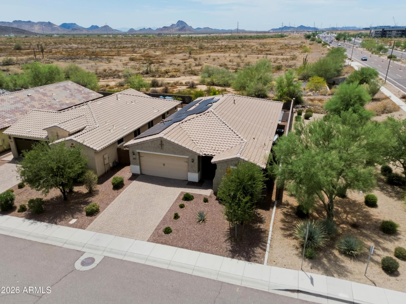 31324 N 26TH Glen N, Phoenix, AZ 85085 — photo 8 of 39