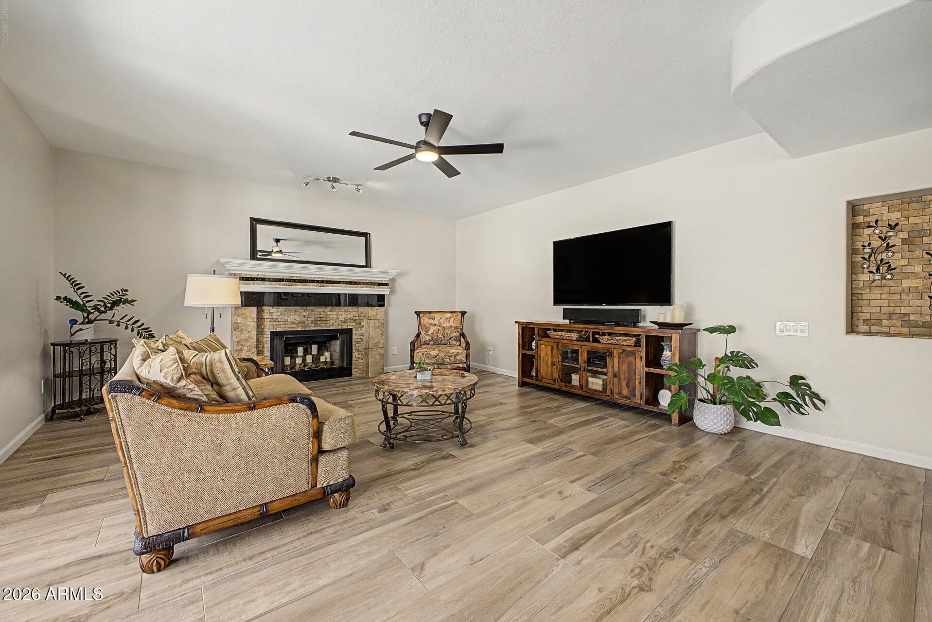 2547 E AMBER RIDGE Way, Phoenix, AZ 85048 — photo 19 of 73