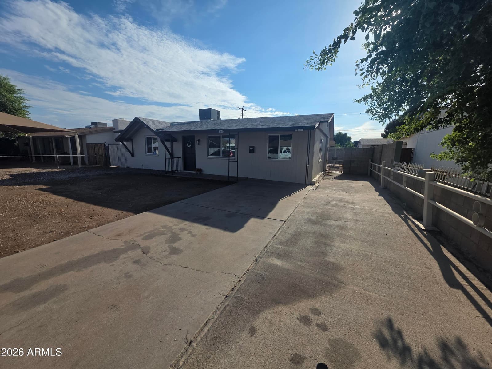2516 N 47TH Drive, Phoenix, AZ 85035 — photo 3 of 18