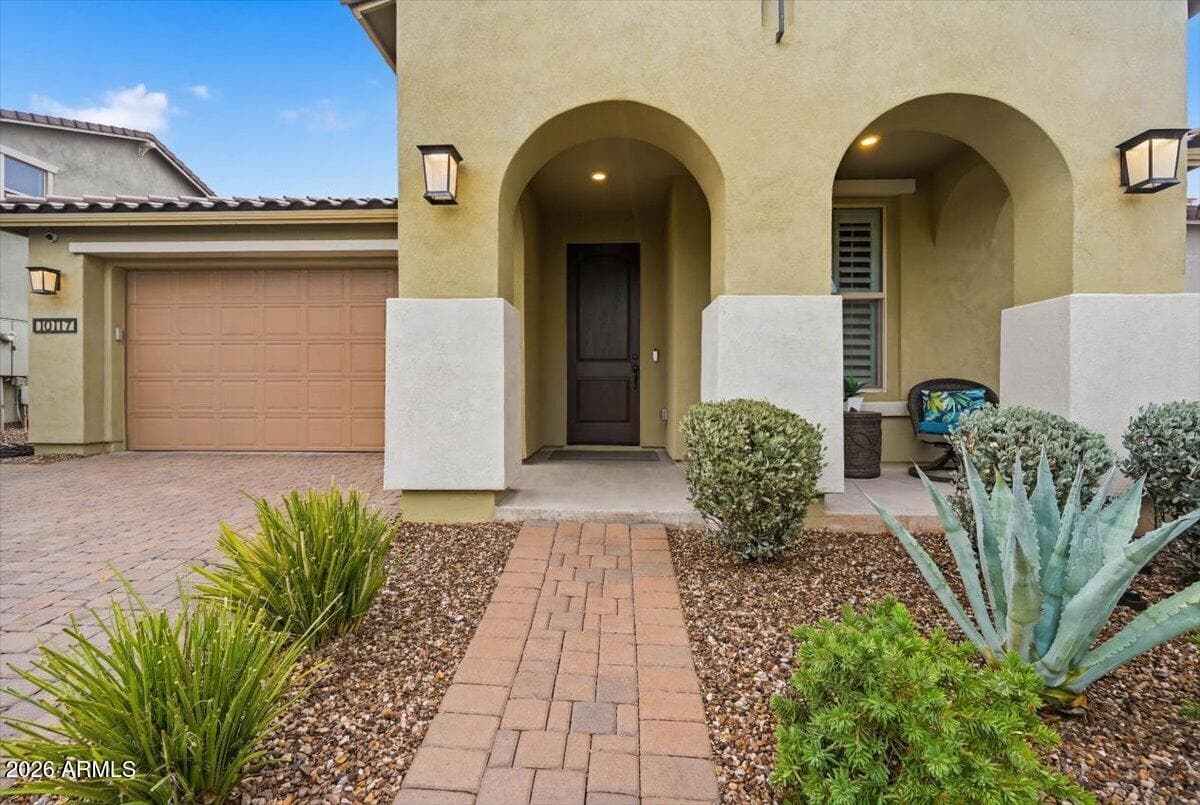 10117 E WAVELENGTH Avenue, Mesa, AZ 85212 — photo 4 of 56