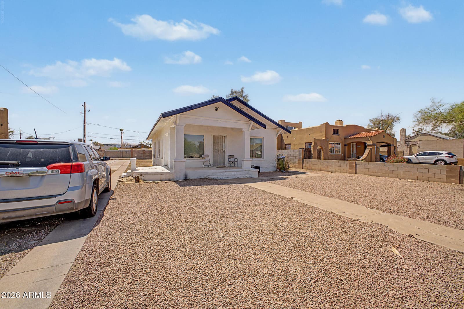 324 N 18TH Avenue, Phoenix, AZ 85007 — photo 5 of 15