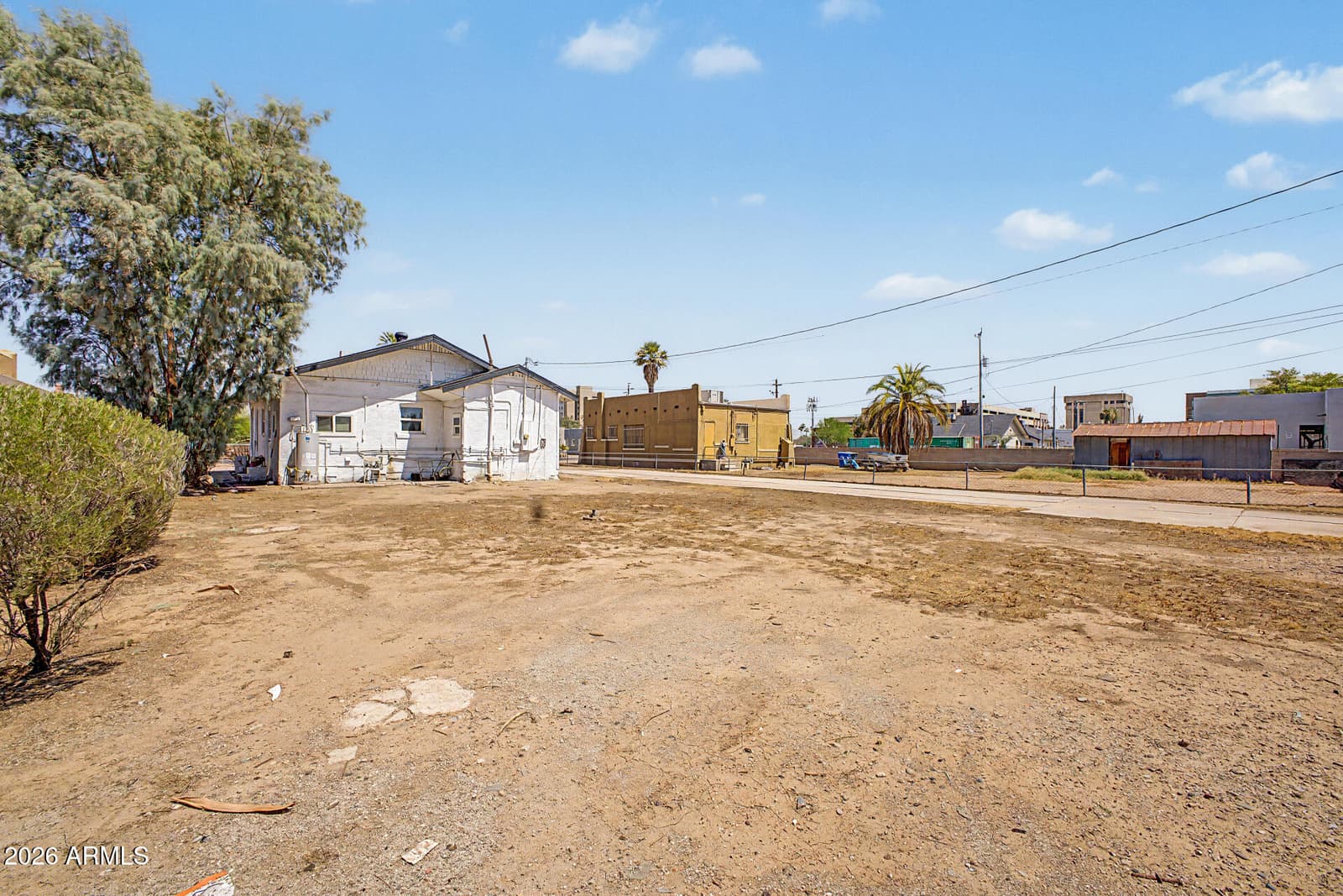 324 N 18TH Avenue, Phoenix, AZ 85007 — photo 11 of 15