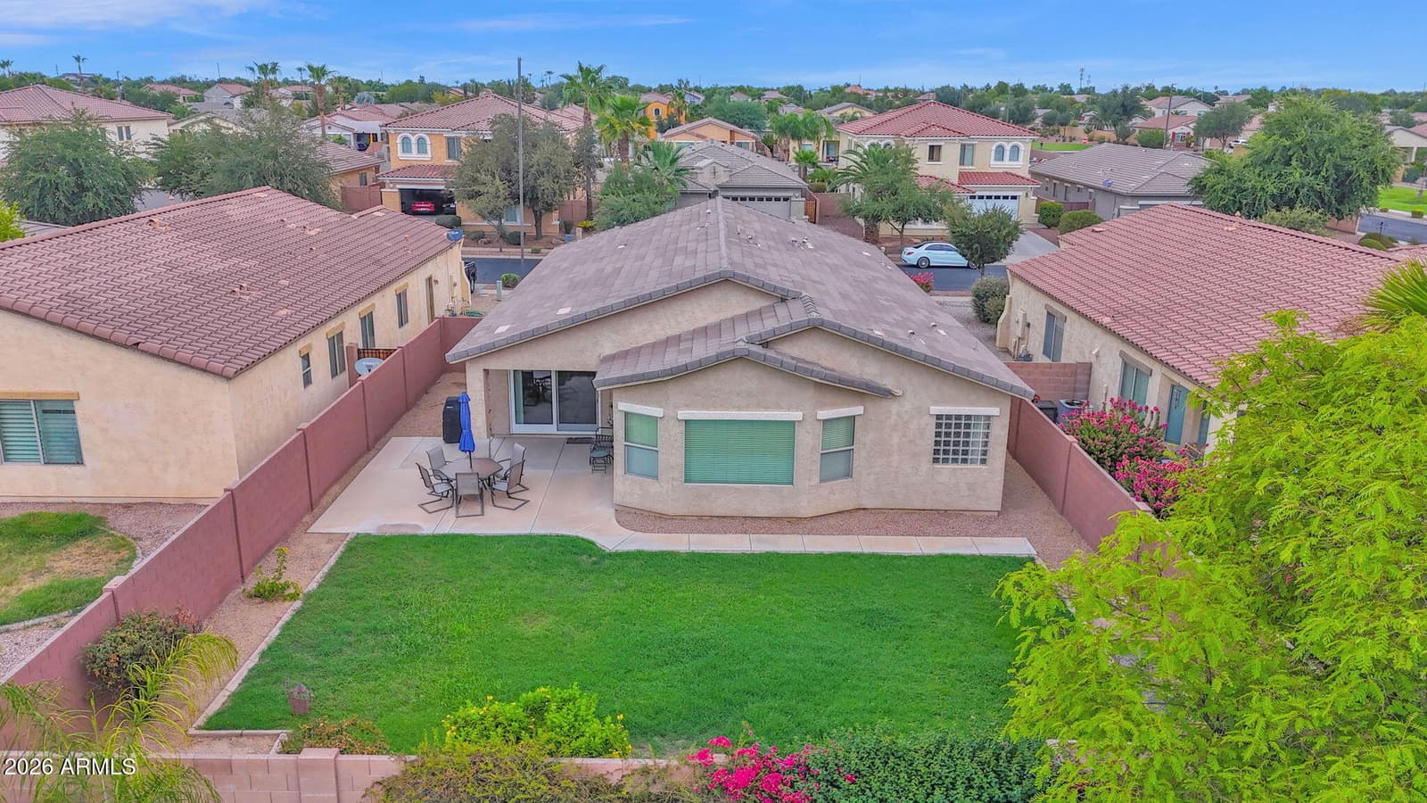 897 E INDIAN WELLS Place, Chandler, AZ 85249 — photo 8 of 38