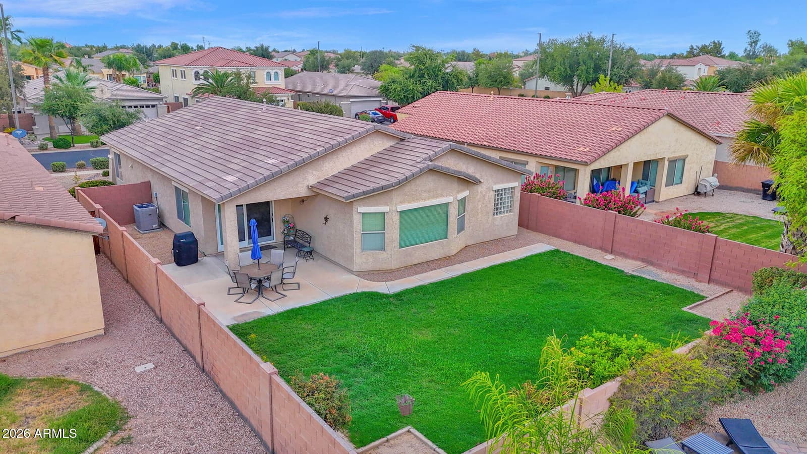 897 E INDIAN WELLS Place, Chandler, AZ 85249 — photo 9 of 38