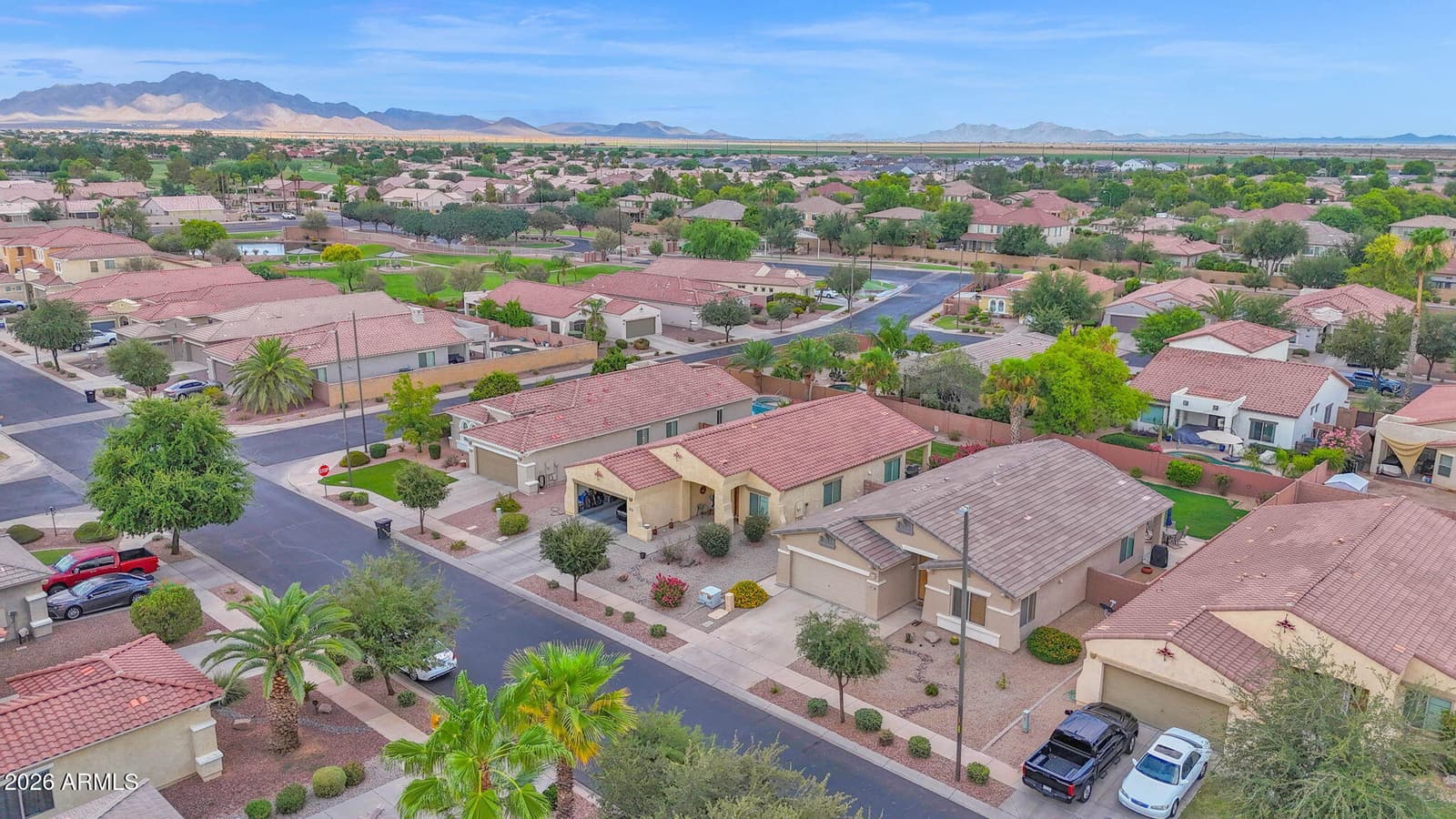 897 E INDIAN WELLS Place, Chandler, AZ 85249 — photo 11 of 38