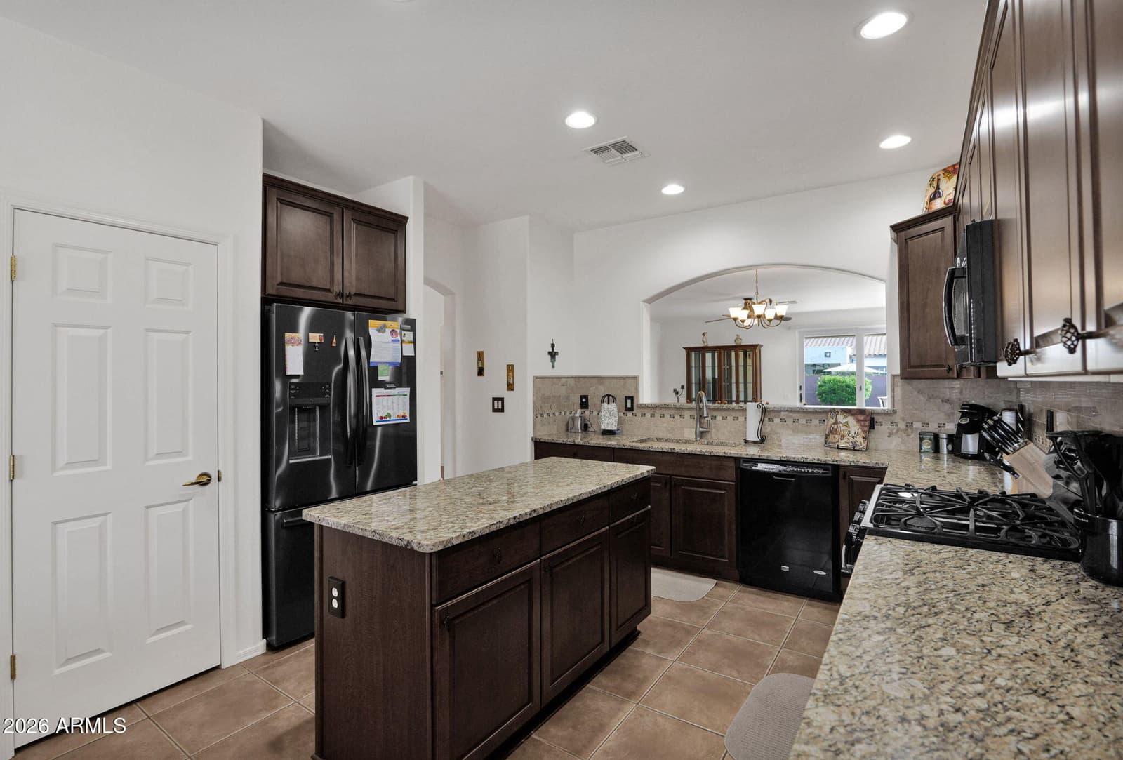 897 E INDIAN WELLS Place, Chandler, AZ 85249 — photo 19 of 38