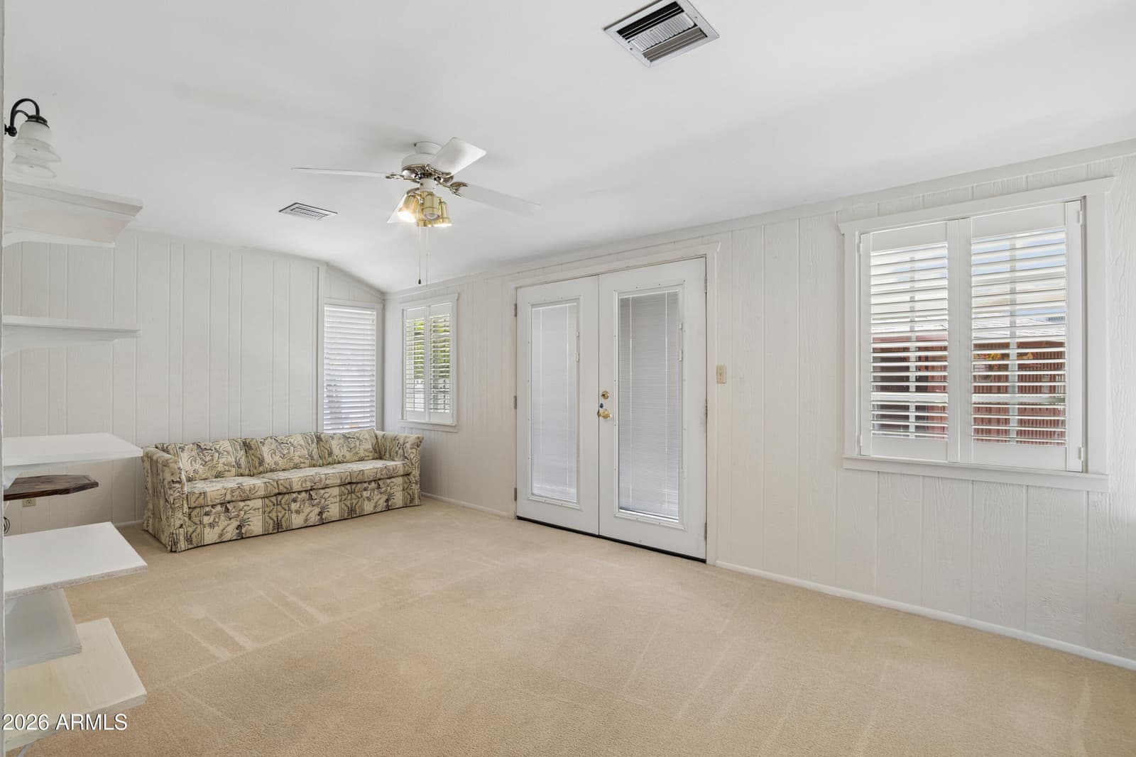10906 W ROUNDELAY Circle S, Sun City, AZ 85351 — photo 15 of 40