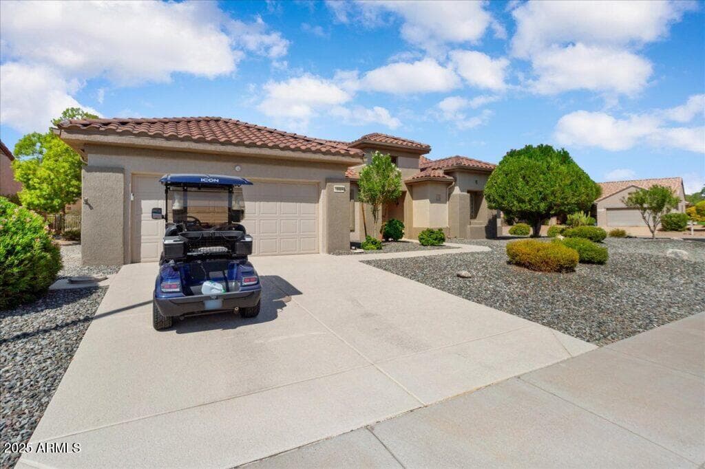 15504 W CORAL POINTE Drive, Surprise, AZ 85374 — photo 2 of 40