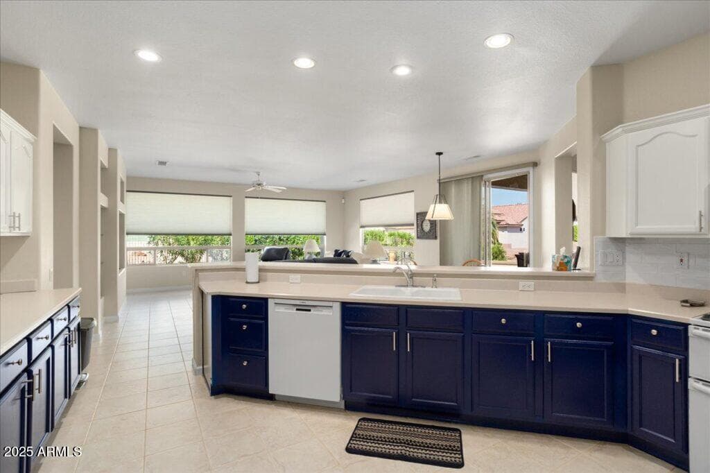 15504 W CORAL POINTE Drive, Surprise, AZ 85374 — photo 17 of 40