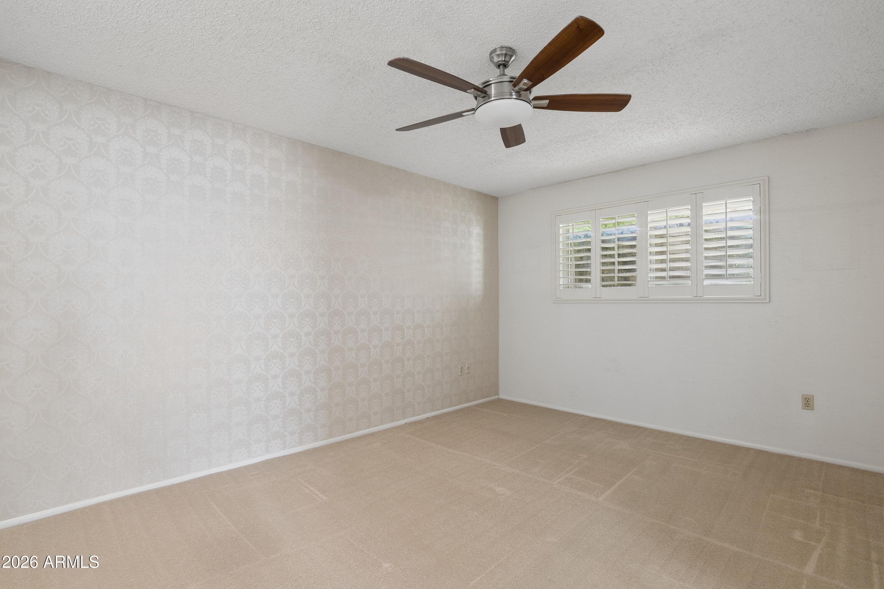 10906 W ROUNDELAY Circle S, Sun City, AZ 85351 — photo 27 of 40