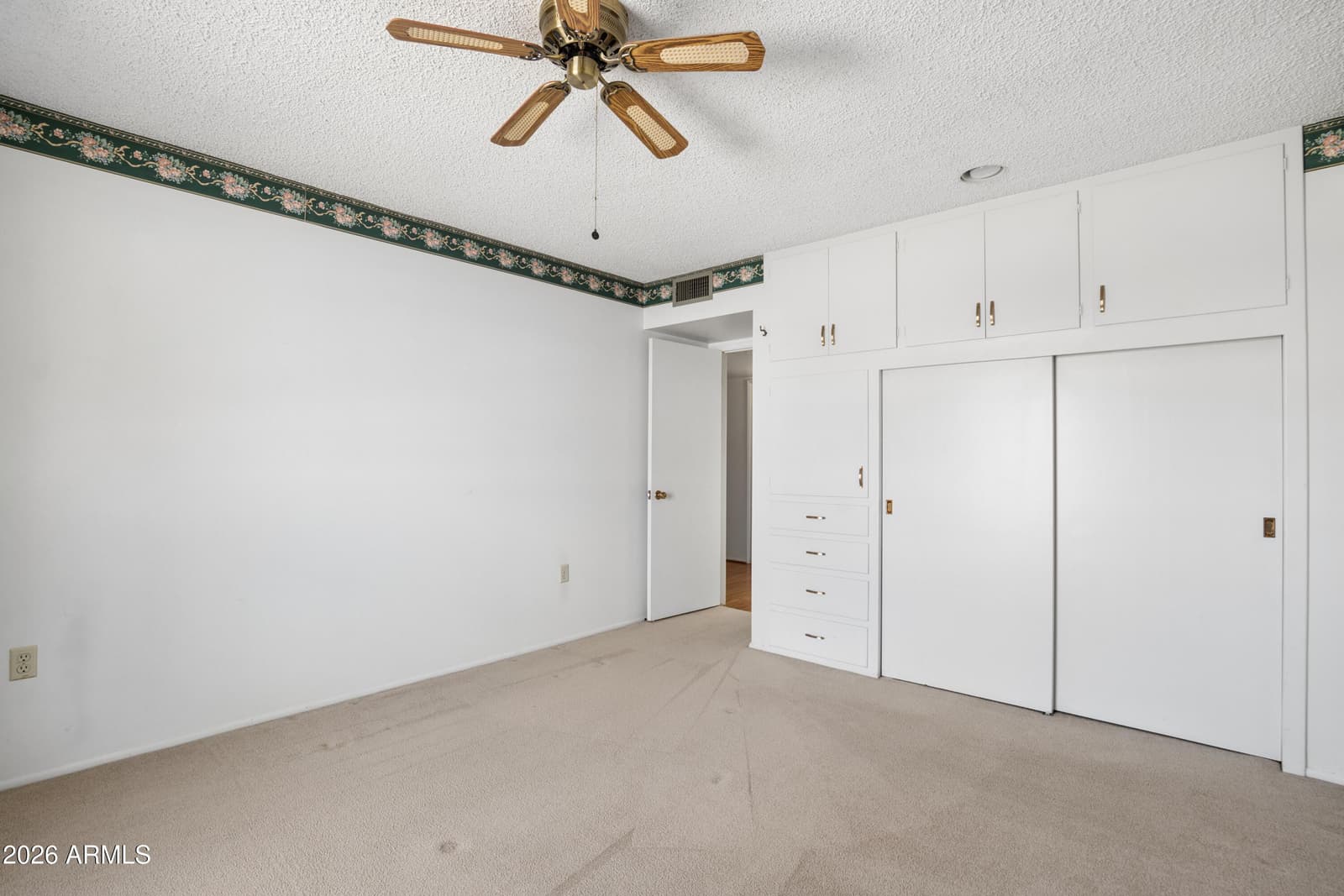 10906 W ROUNDELAY Circle S, Sun City, AZ 85351 — photo 29 of 40