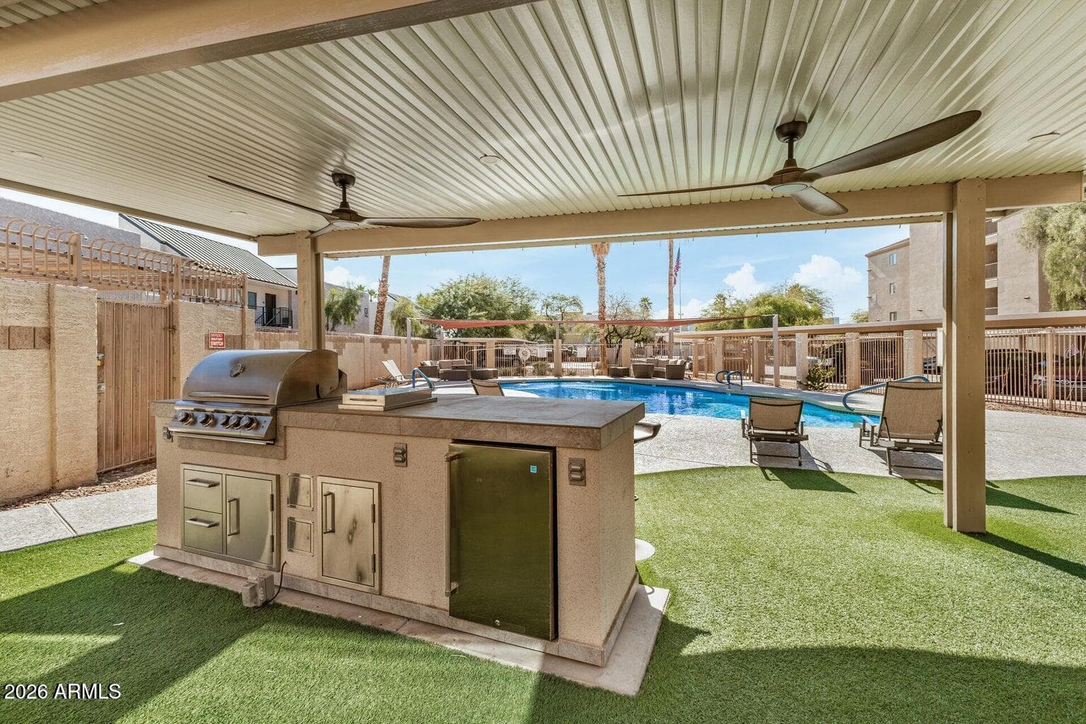 920 E DEVONSHIRE Avenue 2012, Phoenix, AZ 85014 — photo 15 of 18